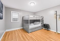 その他 3 Modern Comfort with Easy NYC Transit Access - Charming Getaway