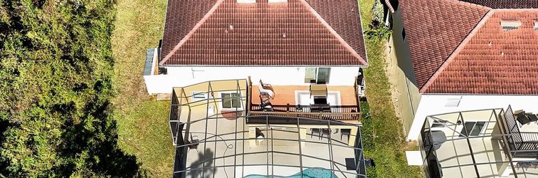 Others South Facing Pool and Master Suite Balcony - Charming Retreat