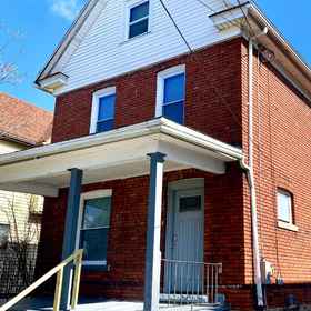 Hotel Exterior1Cozy Oasis - Smart Lock Entry, Outdoor Seating, Free WiFi,尼亚加拉峡谷自然保护区飯店