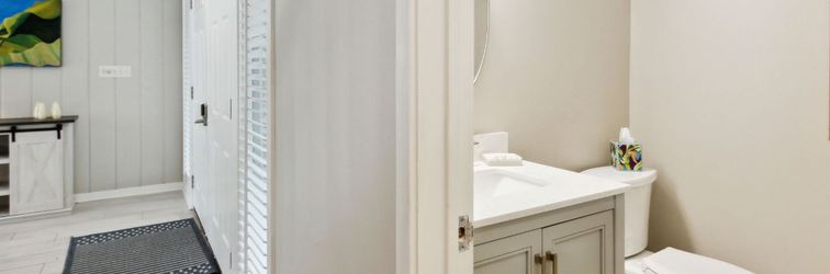 Others Golf Course Views and Spacious Open Floor Plan - Beautiful Coastal Haven