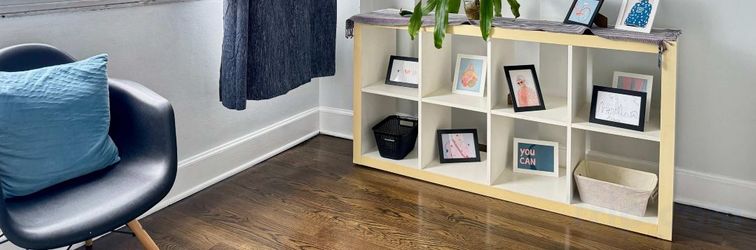 Lainnya City View and Spacious Living Area - Stylish Urban Sanctuary