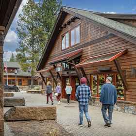 Hotel Exterior 1 Private Deck and Bikes Included - Charming Cozy Retreat, 德舒特斯县 酒店