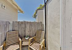 Others 2 New 1Bd Steps to Broadway! Near Downtown, Zoo, Coronado, Jacuzzi & BBQ Area with Fire Pit!