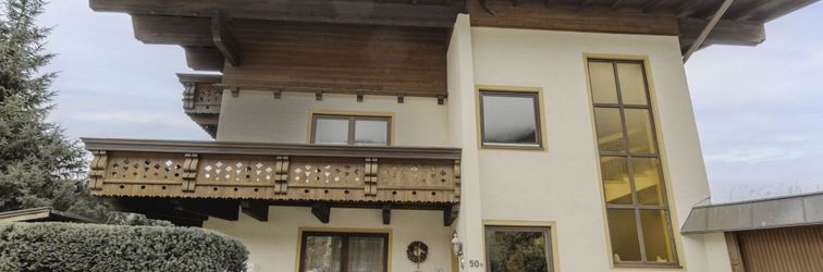 Lain-lain Schmuckstück