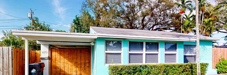 Others Palm Shadow Sanctuary