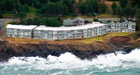 その他 2 Whale Watching and Oceanfront Views - Stunning Coastal Sanctuary