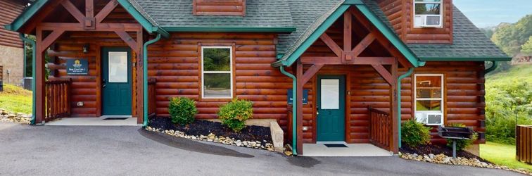 Others Sparkling Getaway w/ Private Hot Tub - Near Dollywood