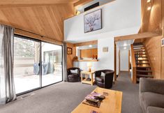 Lain-lain 3 Simple, Pet Friendly, Cabin Style Home with Hot Tub - Pol99