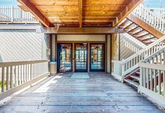 Others 3 Breakwater Escape A 200