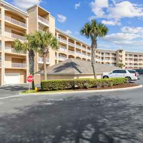 Hotel Exterior 1 Tầm nhìn ra đại dương ngoạn mục và ban công rộng rãi - Ốc đảo ven biển tuyệt đẹp, Khách sạn Nassau County