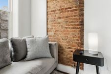 Others Stylish Studio with Modern Amenities - Cozy Urban Escape