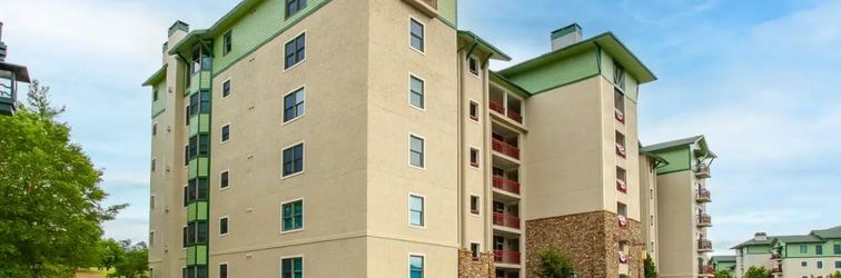 기타 Spacious Condo with Golf Course Views and Resort Amenities - Charming Retreat