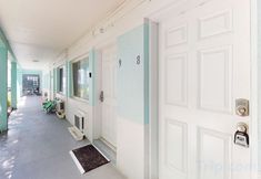 Others 3 Pass-A-Grille Beach Retreat Unit 8