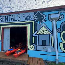 Hotel Exterior1Oceanview Home with Hot Tub, Fenced Yard, and Dog-Friendly,林肯县飯店