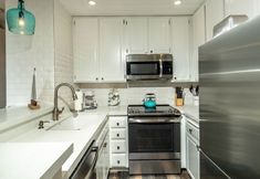 Others 6 Stunning Ocean Views and Resort Amenities - Exquisite Coastal Escape