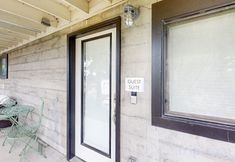 Others 4 Renovated Queen Anne Escape | Smart TV, Parking, Patio & Walkable Locale