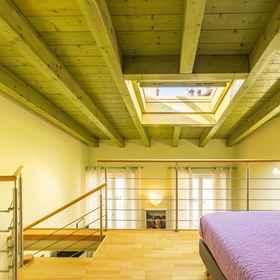 Logo 1 Baby, 칼코 호텔