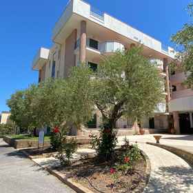 Hotel Exterior1Superior,马尔恰纳飯店