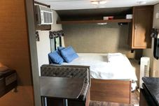 Others Ashibidoro Trailer Camp