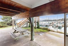 기타 4 Beautiful Briny Retreat #C308