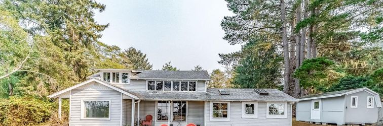 Others Seaside Meadow