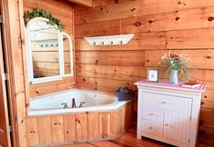 其他 3 Charming Getaway - Free WiFi, Stampede Access, Tickets