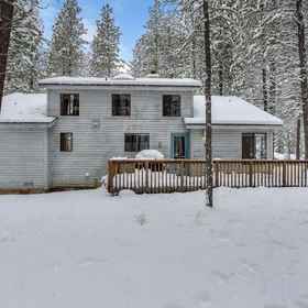 Hotel Exterior 1 Kiera’s Cabin, Deschutes County Hotels