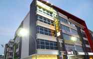 Others 6 9 Square Hotel - Bangi