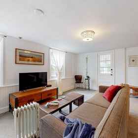 Others1Multnomah Village Hideaway,摩特诺玛县飯店