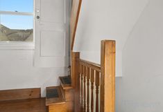 其他 3 Expansive Living Space and High-Speed Wi-Fi - Cozy Urban Escape