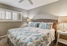 อื่นๆ 7 Oceanfront Retreat- Deck, Spa, Elevator, Wifi