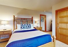 Khác 2 Oceanfront expertly-designed home on Cohasset Beach - dog-friendly