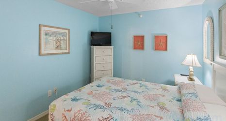 Others 2 Stunning Gulf Front Haven - Spa, Balcony, Pool, Wifi