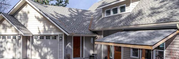 อื่นๆ Stunning Waterfront Haven - Mountain Views, Dock, BBQ