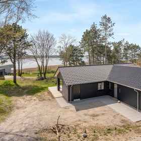 Logo 1 "Haley" - 150m from the Sea, Faaborg-Midtfyn Municipality Hotels