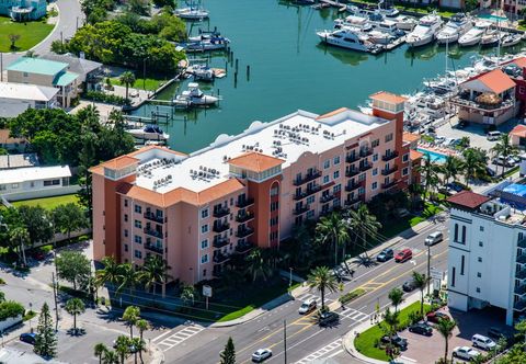 기타 Stunning Waterfront Views - Spa, Gym, Hot tub, Wifi, Balcony