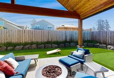 其他 4 Modern beach beauty with a hot tub, gas firepit, Ping-Pong table & gas fireplace