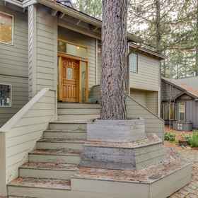 Hotel Exterior 1 Topflite Ln 25, White Elm Ln 15 Hotels