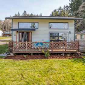 Hotel Exterior1The Endless Summer,Oceanside Ocean Front Cabins飯店