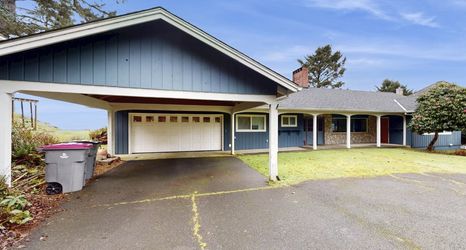 Others 2 Beachfront house with sprawling ocean views near Tillamook Head