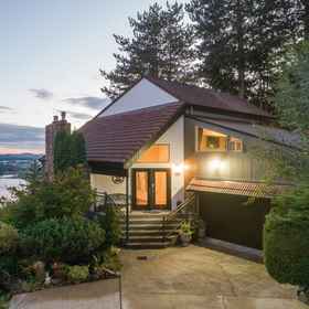 Hotel Exterior1Riverview Luxury Retreat,Orchard Hills Golf and Country Club飯店