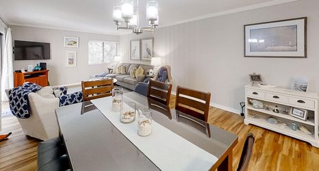 Khác 2 2120 Beach Wood