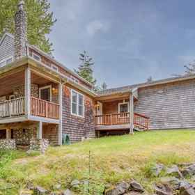 Hotel Exterior 1 Pacific Way Cottage, Seaside Visitors Bureau Hotels