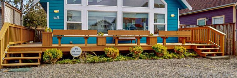 อื่นๆ Dog-friendly cottage with WiFi, fireplace, full backyard, & ocean views