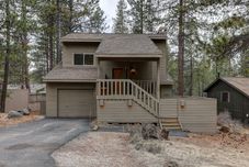 其他 Gas Fireplace and Private Hot Tub - Inviting Coyote Escape