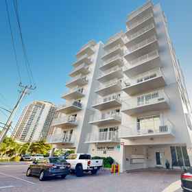 Hotel Exterior1Harbor Haven 805,拉斯奥拉斯河滨飯店