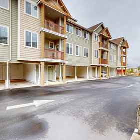 Hotel Exterior1Dog-friendly condo with river views, private W/D, full kitchen, & great location,Jessie M. Honeyman State Park飯店