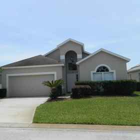 Hotel Exterior 1 Spacious Pool Area and Modern Kitchen - Inviting Family Haven, Calabay Palms Villa 호텔