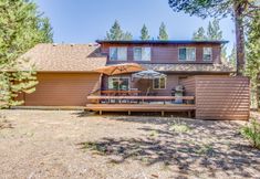 อื่นๆ 5 Private Hot Tub and Ping Pong Table - Bright Inviting Haven