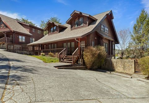 其他 Charming Cabin with Hot Tub and Arcade Games - Cozy Mountain Getaway